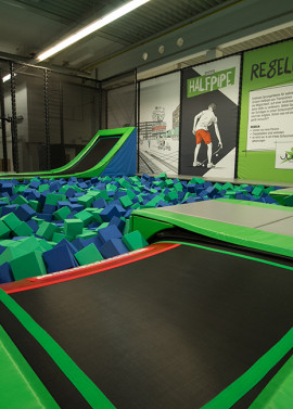 JUMP3000 - Parkour- und Trampolinpark Jump3000 Familienticket