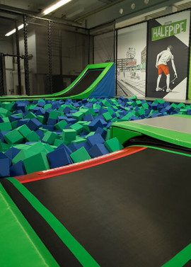 JUMP3000 - Parkour- und Trampolinpark Jump3000 Familienticket