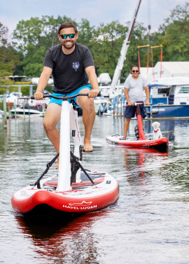Vermietung Wasserfahrrad